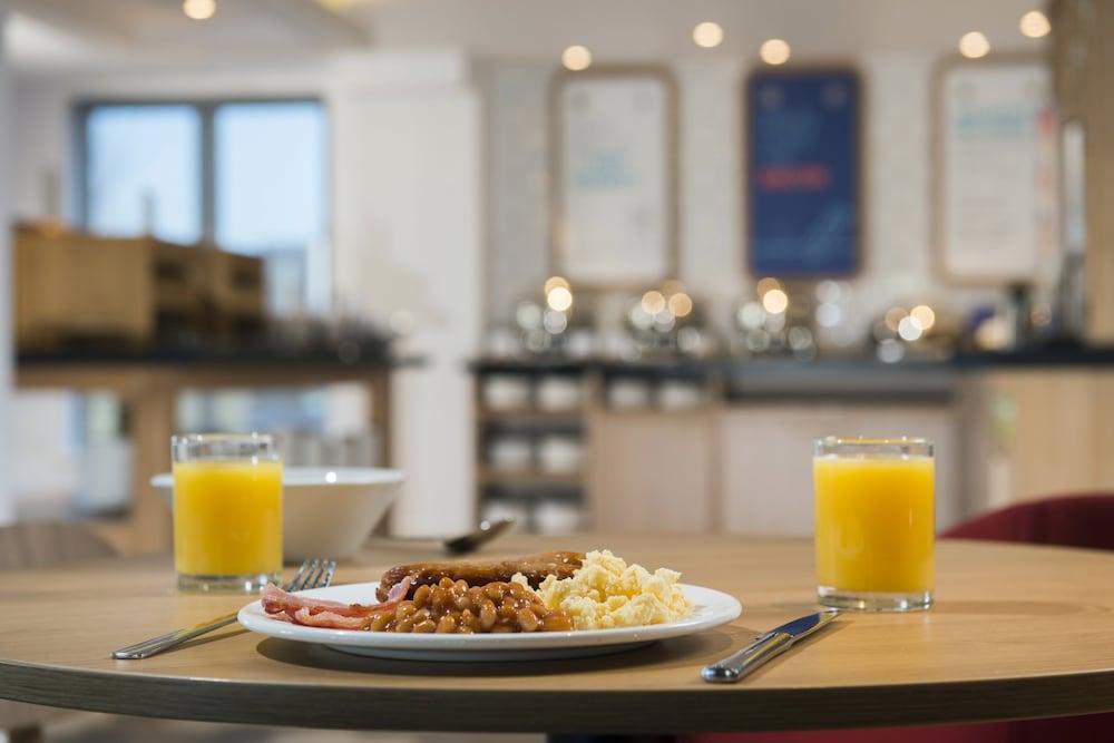 Holiday Inn Express Portsmouth - North By Ihg Екстериор снимка