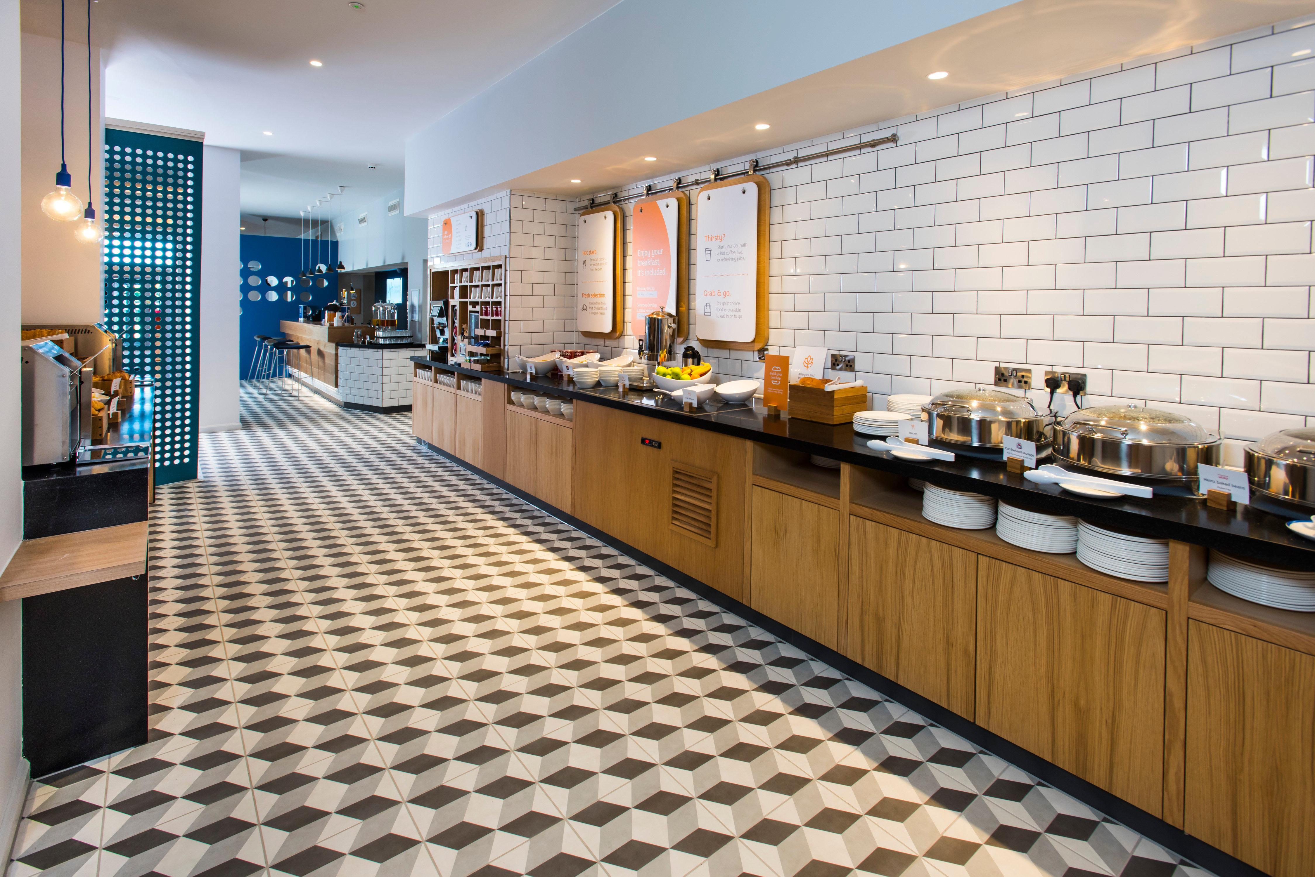 Holiday Inn Express Portsmouth - North By Ihg Екстериор снимка