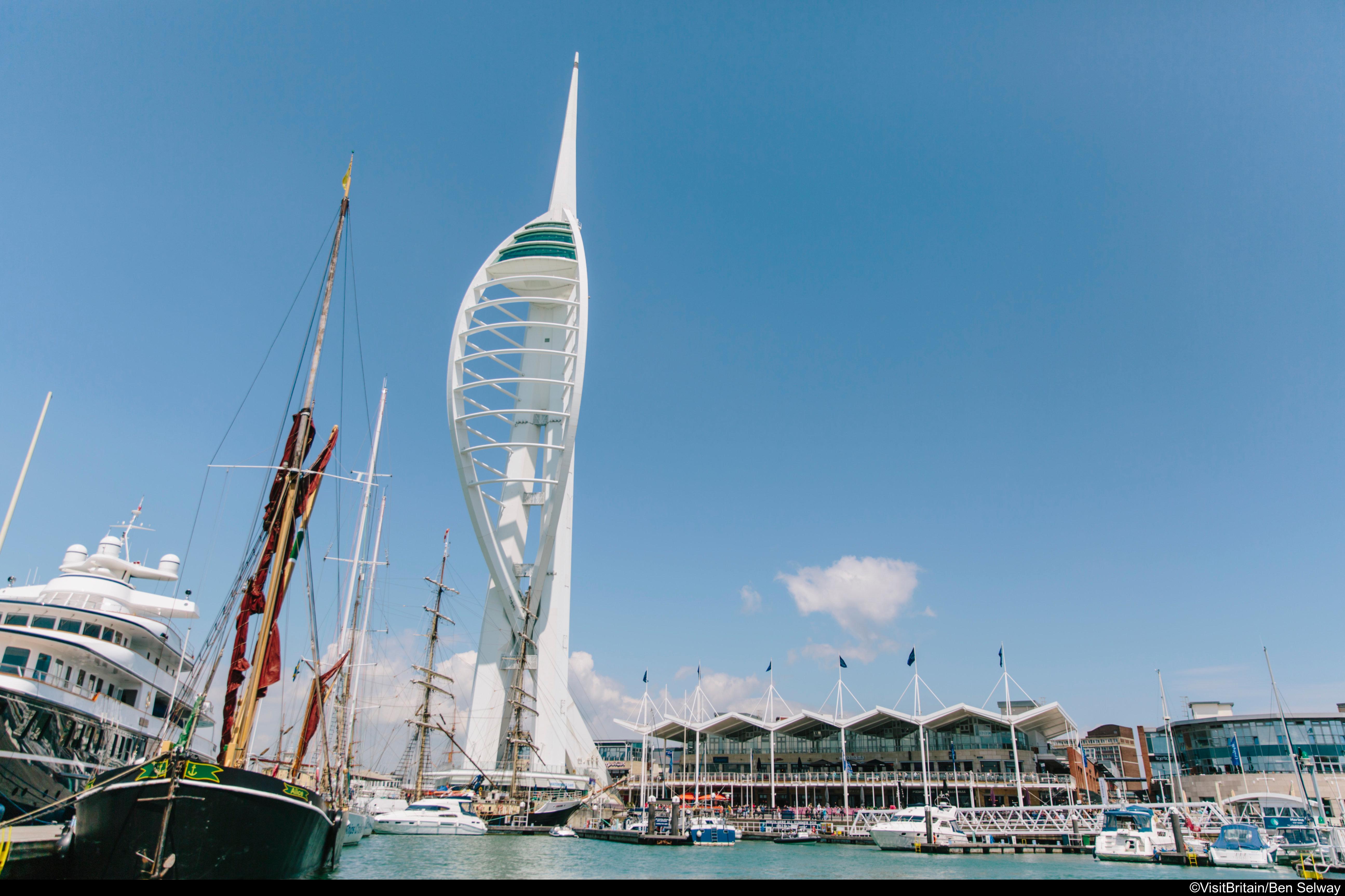 Holiday Inn Express Portsmouth - North By Ihg Екстериор снимка