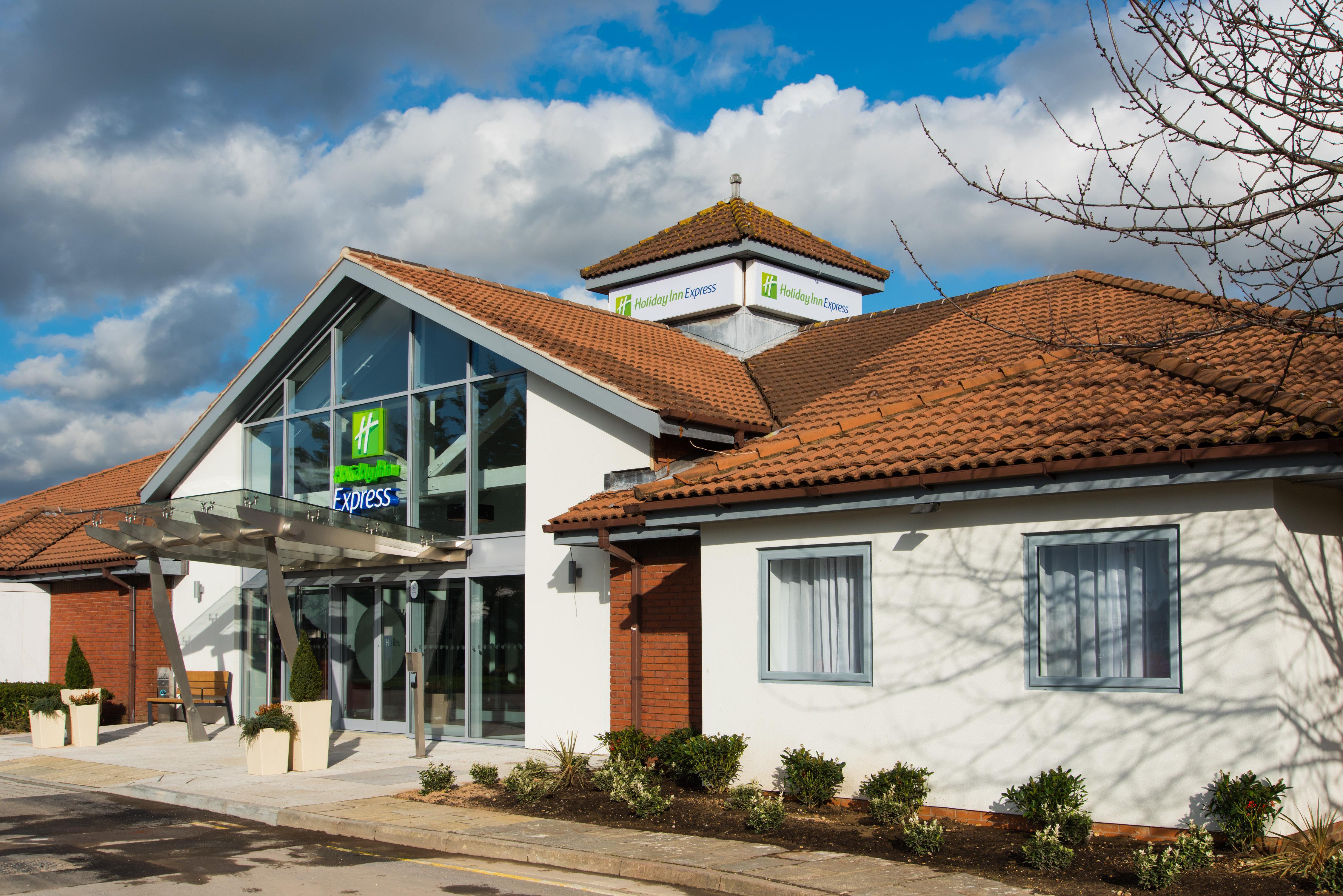 Holiday Inn Express Portsmouth - North By Ihg Екстериор снимка